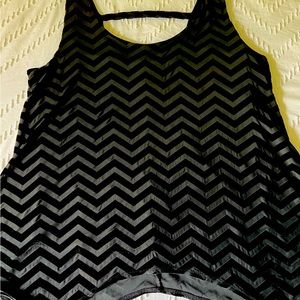 Lane Bryant Size 14/16 Black Sleeveless Top